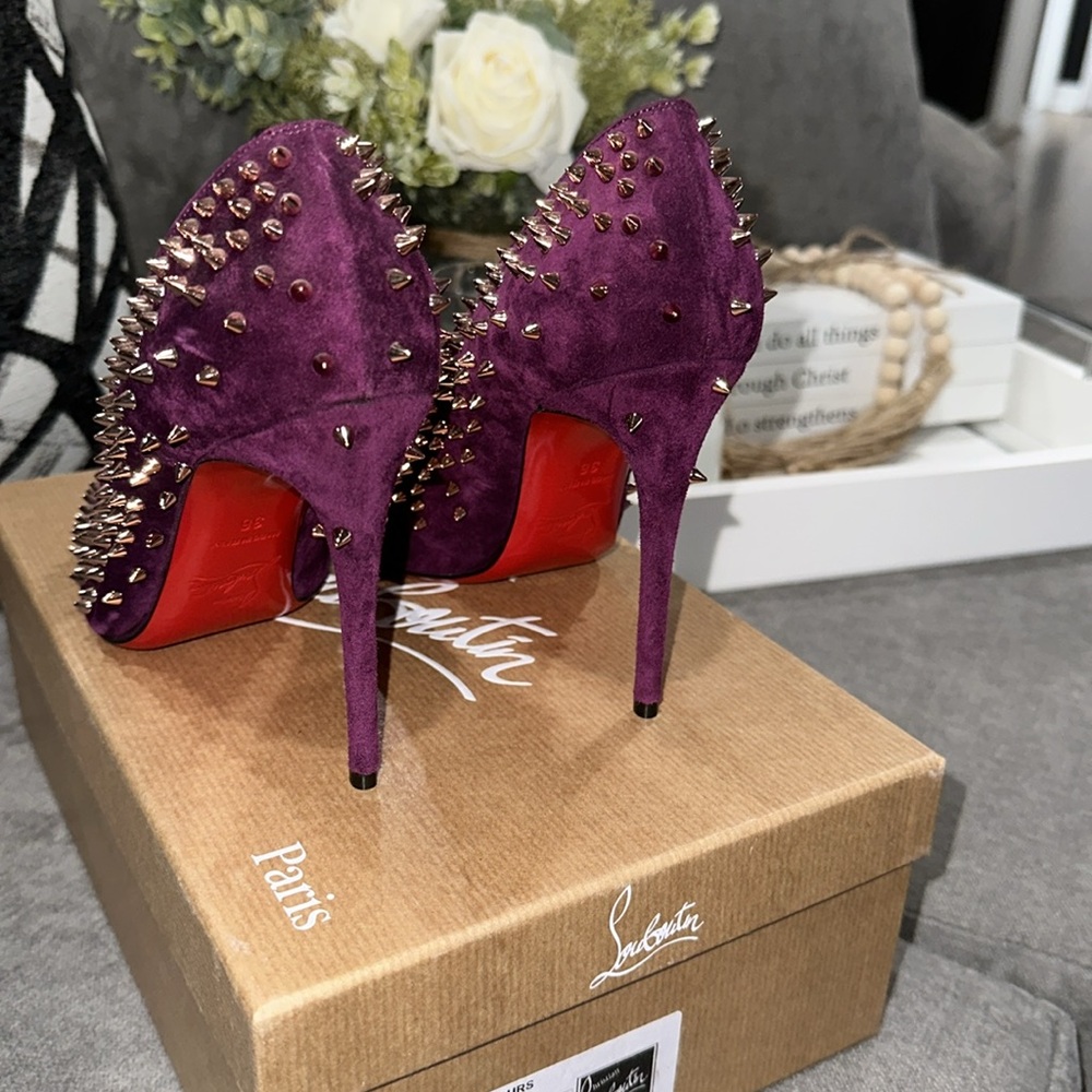 CHRISTIAN LOUBOUTIN Suede Velour Studded Spike Pumps 36 6 100 High Heels Merlot - Picture 5 of 10